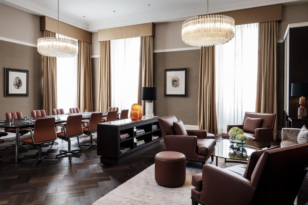 アルトホフ グランドホテル シュロス ベンスベルク ベルギッシュ・グラートバッハ エクステリア 写真 The Boardroom at the Connaught