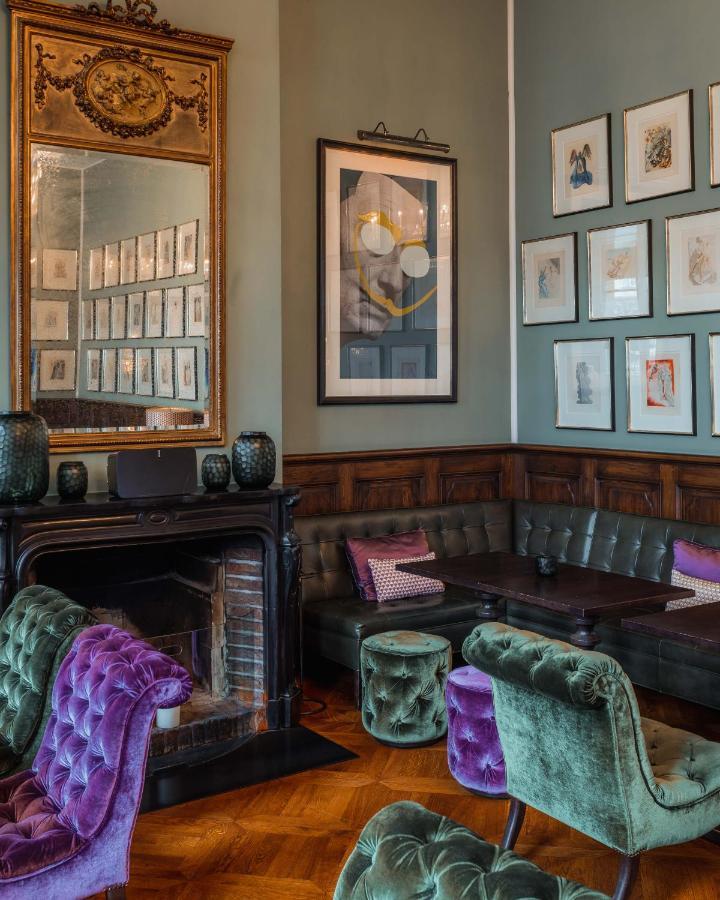アルトホフ グランドホテル シュロス ベンスベルク ベルギッシュ・グラートバッハ エクステリア 写真 The interior of the restaurant