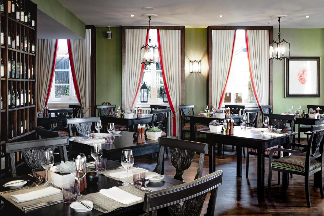 アルトホフ グランドホテル シュロス ベンスベルク ベルギッシュ・グラートバッハ エクステリア 写真 The restaurant