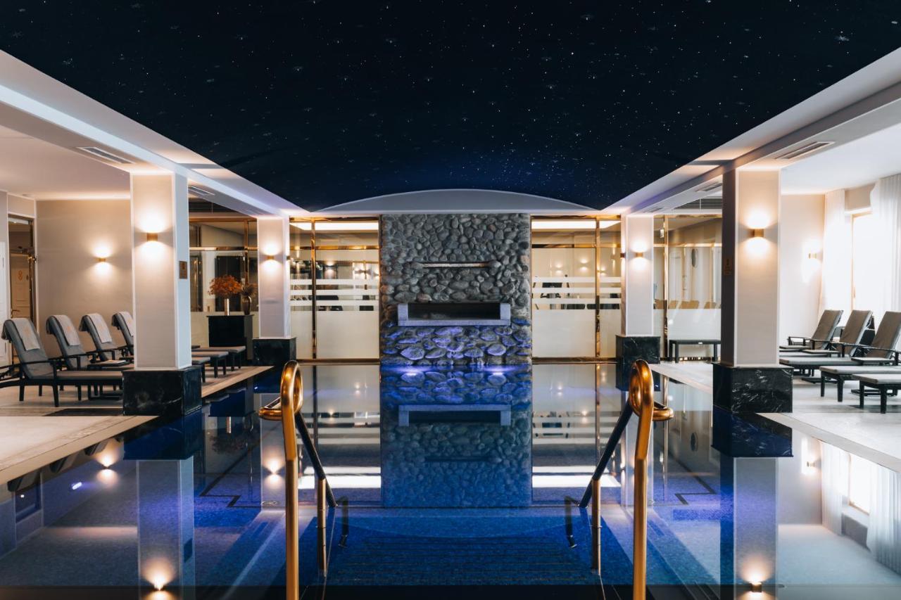 アルトホフ グランドホテル シュロス ベンスベルク ベルギッシュ・グラートバッハ エクステリア 写真 The spa