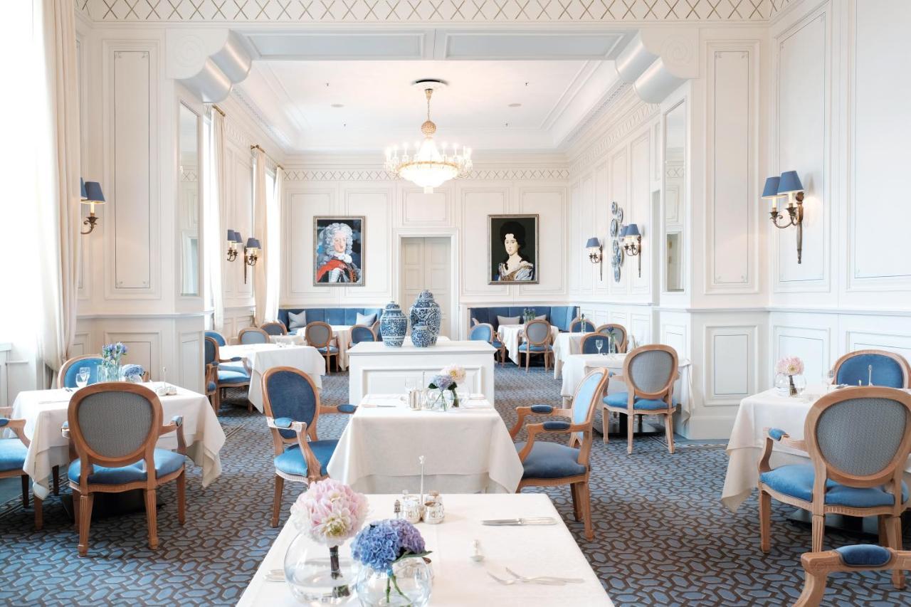 アルトホフ グランドホテル シュロス ベンスベルク ベルギッシュ・グラートバッハ エクステリア 写真 The dining room at the Hotel de Chambord